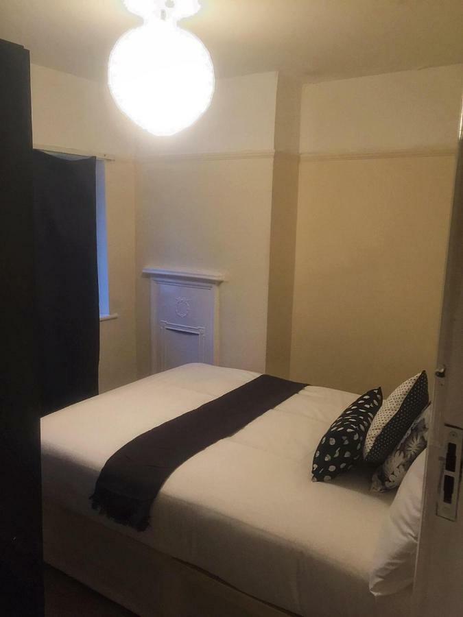 North London Cottage Екстер'єр фото