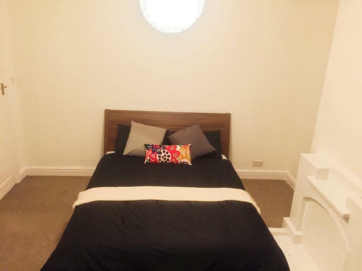 North London Cottage Екстер'єр фото